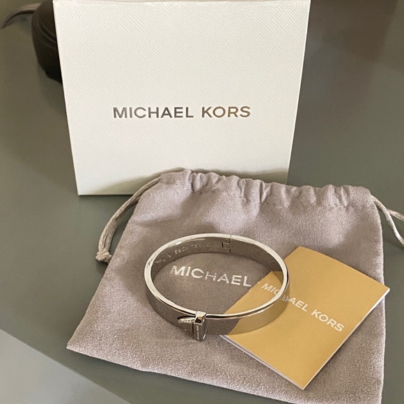 Michael Kors bangle - Picture 1 of 4